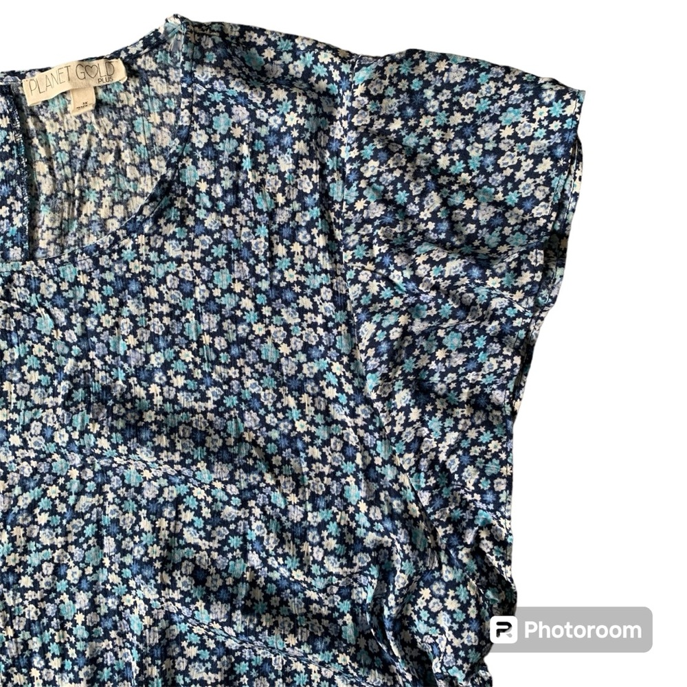 PLANET GOLD NWT! Women’s PLUS Babydoll Dress Blue/White Floral Tiered Flowy 3X‎ - Picture 9 of 12